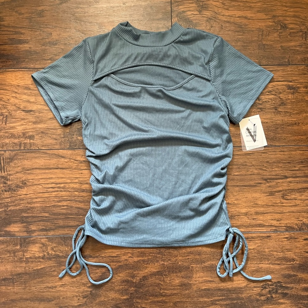Ribbed Peekaboo Top